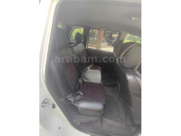 Sahibinden Hyundai Matrix 1.5 CRDi Select 2010 Model  327.000 km Beyaz
