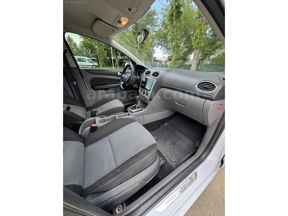 2011 FORD FOCUS COLLECTİON PAKET EMSALSİZ TEMİZLİKTE