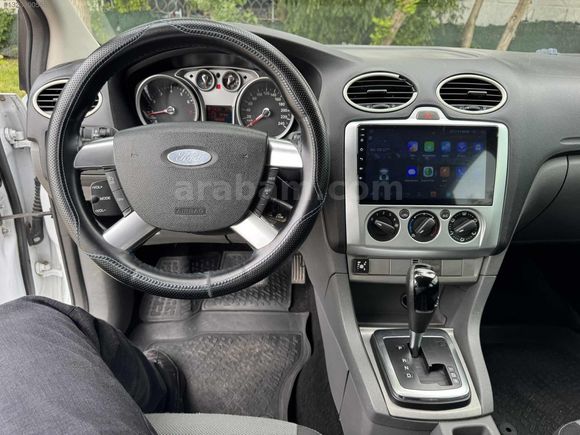 2011 FORD FOCUS COLLECTİON PAKET EMSALSİZ TEMİZLİKTE