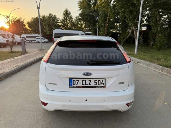 2011 FORD FOCUS COLLECTİON PAKET EMSALSİZ TEMİZLİKTE