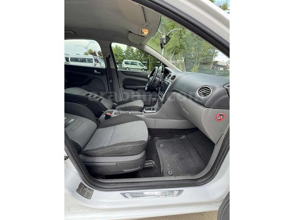2011 FORD FOCUS COLLECTİON PAKET EMSALSİZ TEMİZLİKTE