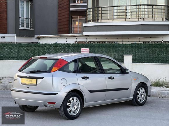 FORD FOCUS