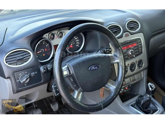 2011 MODEL BENZİN LPG DEGİŞENSİZ EMSALSİZ FORD FOCUS