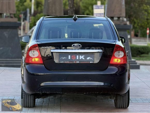 2011 MODEL BENZİN LPG DEGİŞENSİZ EMSALSİZ FORD FOCUS