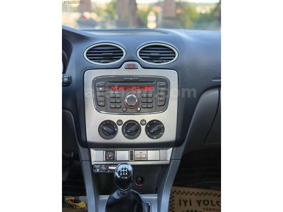 2011 MODEL BENZİN LPG DEGİŞENSİZ EMSALSİZ FORD FOCUS