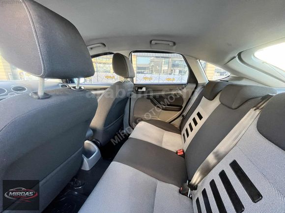 2011 MODEL HATASIZ FORD FOCUS COLLECTİON OTOMATİK