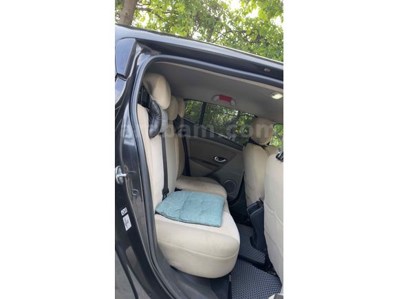 Sahibinden Renault Megane 1.5 dCi Expression 2009 Model Hatay 250.000 km Siyah