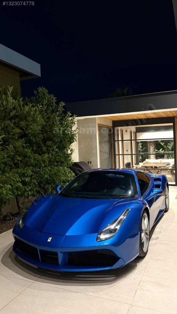 Galeriden Ferrari 488 Spider 2016 Model Muğla 76.000 km Mavi 7