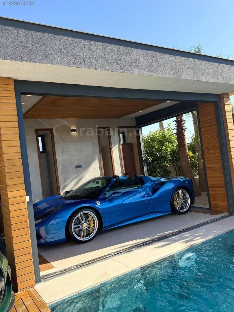 Galeriden Ferrari 488 Spider 2016 Model Muğla 76.000 km Mavi 2