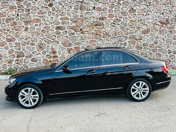 CAM TAVAN EMSALSİZ TEMİZLİKTE C180 FULL PAKET