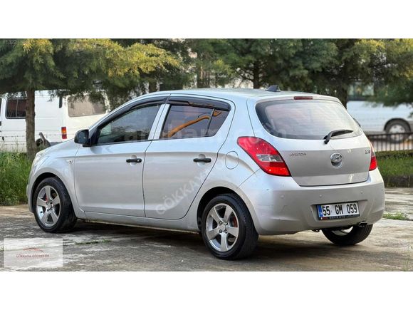 2012 MODEL HYUNDAİi201.4CRDİ
