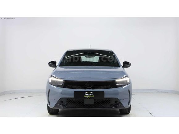 2025 CAM TAVAN HYBRİD OPEL CORSA HATASIZ BOYASIZ SIFIR AYARINDA