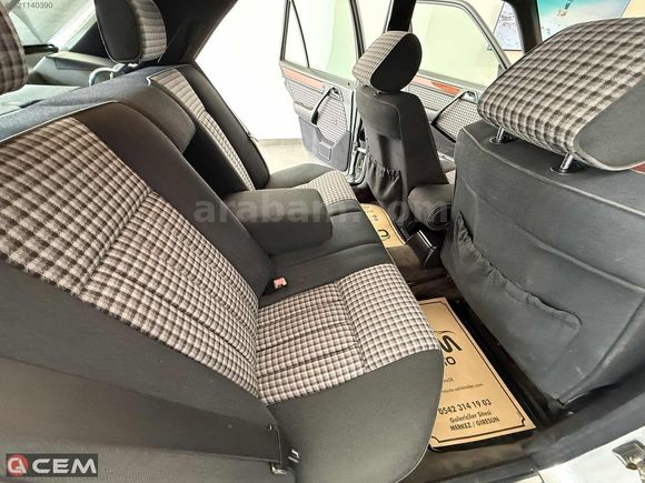 CEM AUTO'DAN MERCEDES-BENZ E220 CLASSİC ORJİNAL OTOMATİK