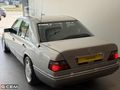 CEM AUTO'DAN MERCEDES-BENZ E220 CLASSİC ORJİNAL OTOMATİK