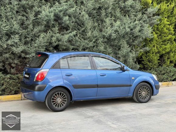2006 KİA RİO 1.5 CRDİ DEGİŞENSİZ