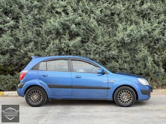 2006 KİA RİO 1.5 CRDİ DEGİŞENSİZ