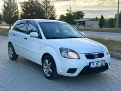 ALTINTAŞ OTOMOTİV DEN DEĞİŞENSİZ CAM GİBİ KİA RİO