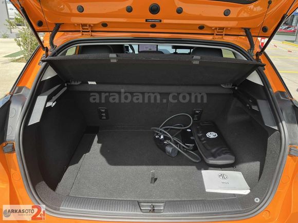 VOLVO&MG&SUZUKİ BAYİ ARKAS ANKARADAN 2023 MG4 LUXURY