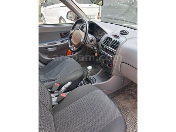 Sahibinden Hyundai Accent 1.3 Admire 2005 Model