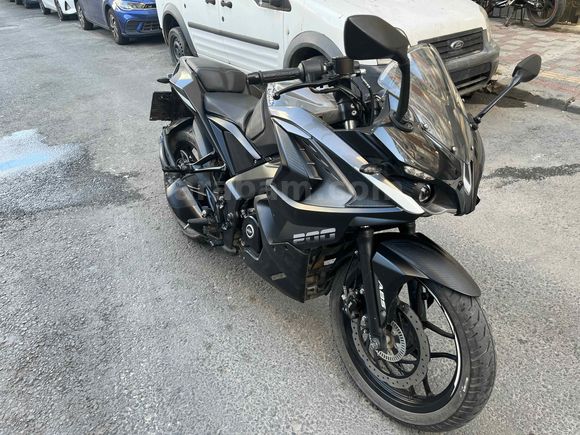 Sahibinden Bajaj Pulsar 200 RS 