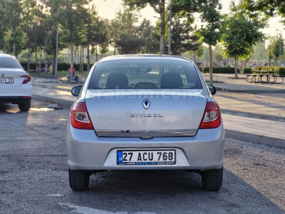 Sahibinden Renault Symbol 1.5 dCi Authentique 2011 Model