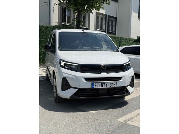 Sahibinden Opel Combo 1.5 CDTI Essential 2025 Model 
