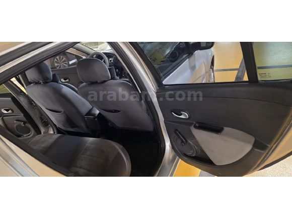 Sahibinden Renault Clio 1.5 dCi Extreme 2011 Model