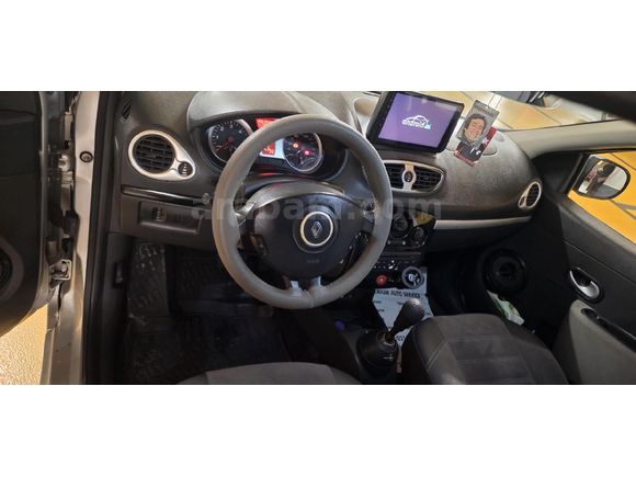 Sahibinden Renault Clio 1.5 dCi Extreme 2011 Model