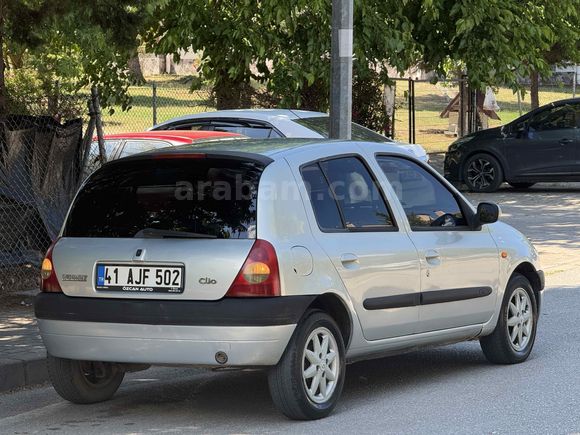 ÖZCAN AUTO’DAN klimalı Renault Clio 1.6 RXT  0-12 AY TAKSİT