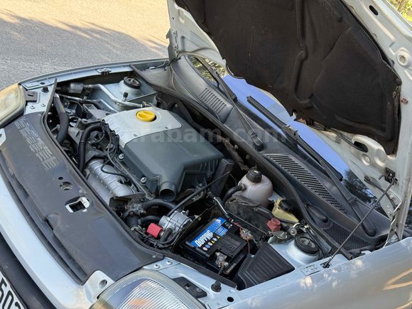 ÖZCAN AUTO’DAN klimalı Renault Clio 1.6 RXT  0-12 AY TAKSİT