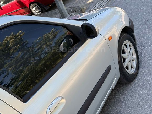 ÖZCAN AUTO’DAN klimalı Renault Clio 1.6 RXT  0-12 AY TAKSİT