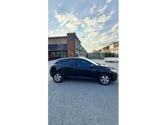 Sahibinden Renault Megane 1.5 dCi Expression 2011 Model Takas olur