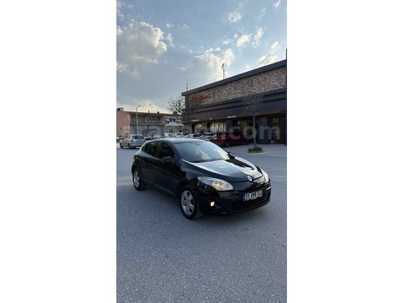 Sahibinden Renault Megane 1.5 dCi Expression 2011 Model Takas olur