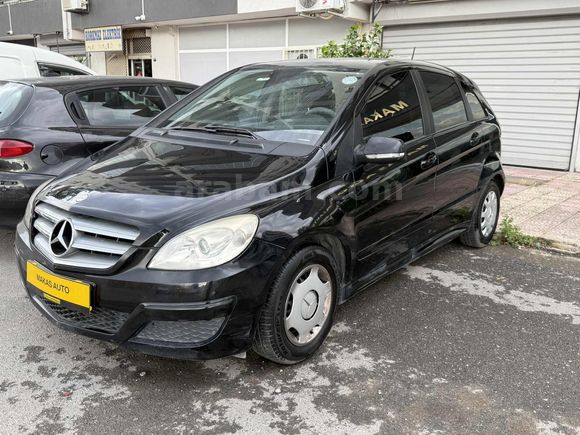 MAKAS AUTO"DAN 2011 B160 BENZİN LPG OTOMATİK TERTEMİZ