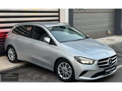 10,25'Command Ekran/Mercedes-Benz B 180 Progressive 7G-DCT 136Bg