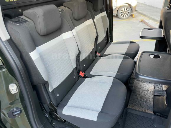 ESSA GARAGE 2025 16 BİN KM YEŞİL CAM TAVANLI HATASIZ