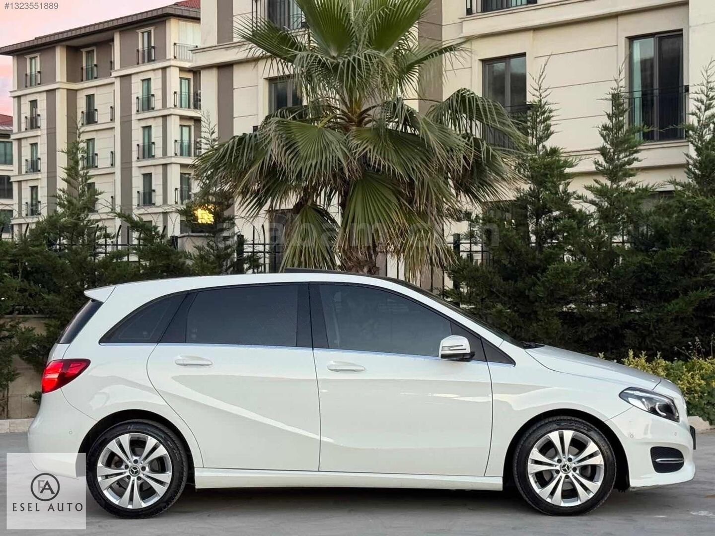 Galeriden Mercedes - Benz B 180 CDI BlueEFFICIENCY Urban 2018 Model İstanbul 173.000 km Beyaz 4