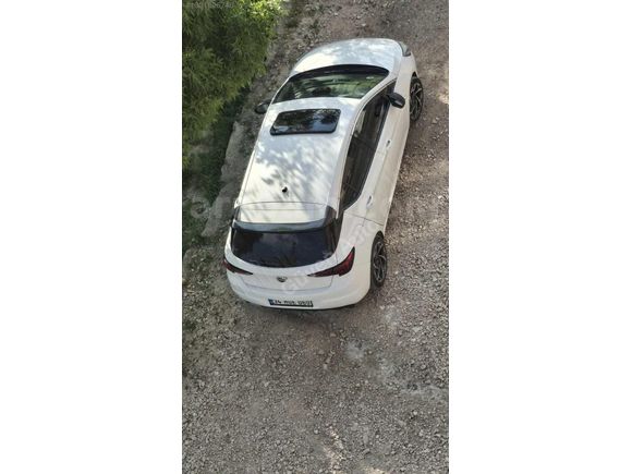 Güven autodan 2016 model cam tavanlı Düşük km lı