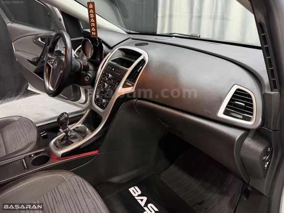 BAŞARAN'DAN 2015 OPEL ASTRA 1.6 CDTI 240.000 PEŞİNATLA
