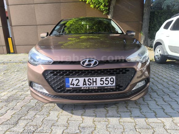 Sahibinden Hyundai i20 1.4 MPI Elite 2015 Model Konya 161.500 km Kahverengi