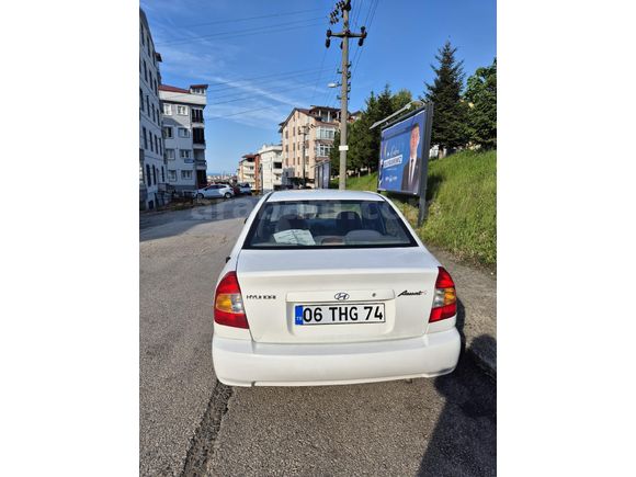 2002 HYUNDAI ACCENT 1.5GLS KLİMALI KAZASIZ