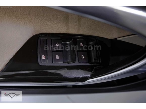 VEFA AUTO'DAN 2012 MODEL OPEL INSİGNİA EDİTİON ELAGANCE OTOMATİK