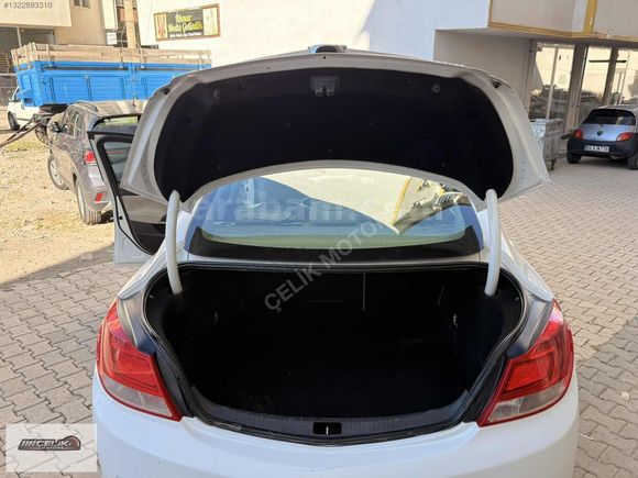 CELİK MOTORS-2011 OTOMATİK INSİGNİA 2.0CDTI EDİTİON