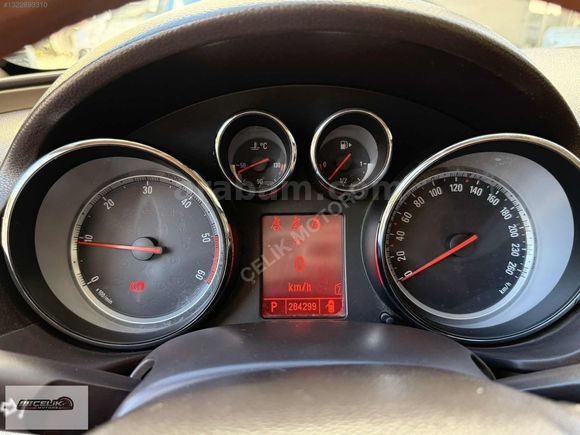 CELİK MOTORS-2011 OTOMATİK INSİGNİA 2.0CDTI EDİTİON