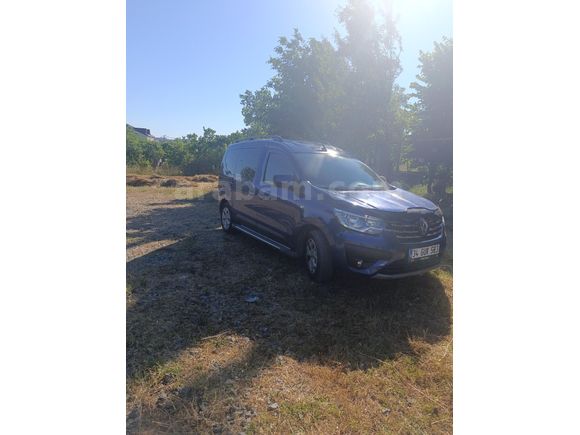 HATASIZ - BOYASIZ -

TRAMERSİZ | 2023 Renault

Express Combi 1.5 dCiul