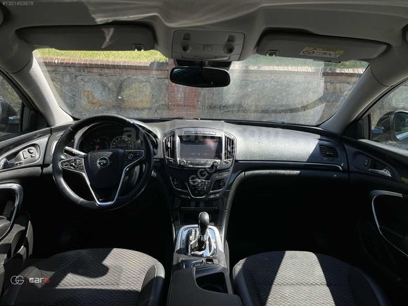 TEMİZ OPEL INSIGNIA DİZEL OTOMATİK 2.0 COSMO