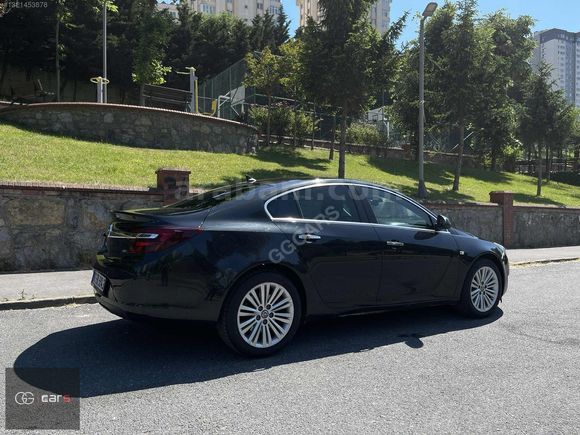TEMİZ OPEL INSIGNIA DİZEL OTOMATİK 2.0 COSMO