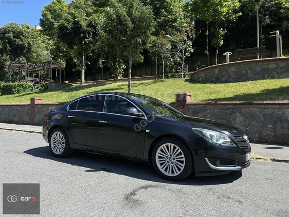 TEMİZ OPEL INSIGNIA DİZEL OTOMATİK 2.0 COSMO