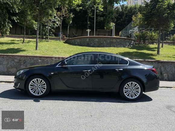 TEMİZ OPEL INSIGNIA DİZEL OTOMATİK 2.0 COSMO