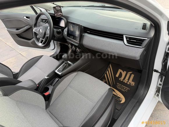 2023 CLİO 1.0 EVOLUTİON 1.0 TCE OTOMATİK 62.000 KM HATASIZ